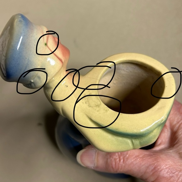 Vintage Dutch Boy in Volendam Worker Pants and Clogs ceramic vase planter 1940’s - Picture 8 of 8